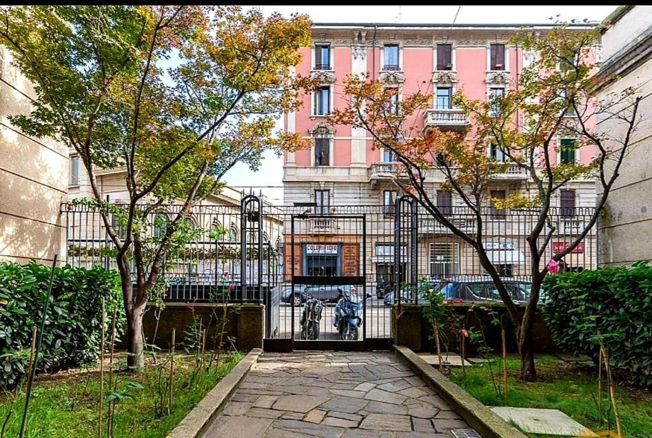 A Casa Di... Leilighet Milano Eksteriør bilde